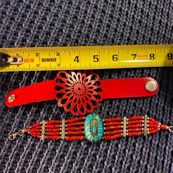 2 NWOT and GORGEOUS bracelets!see below 4 details - Picture 1 of 7